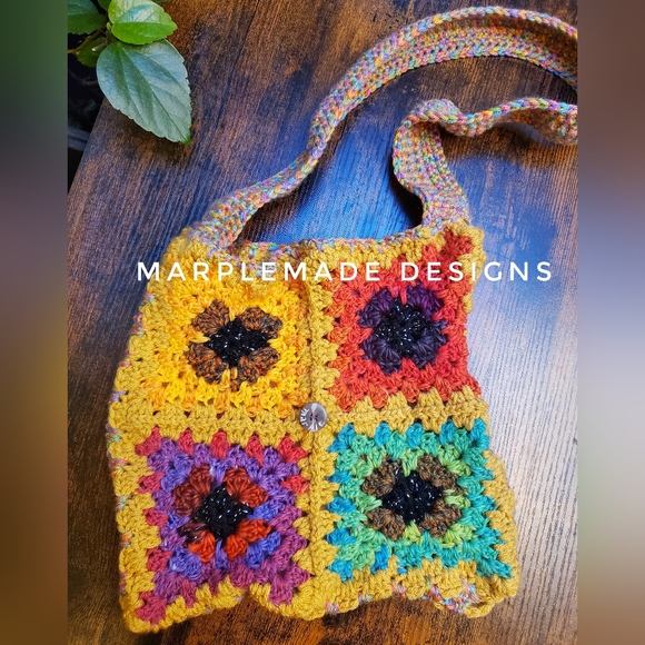 NWT 💜LINED crossbody granny square💜MarpleMade Designs 💜 acrylic LINED/ - Picture 8 of 12